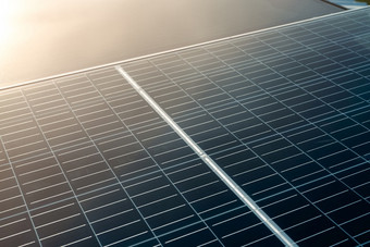 太阳能面板光伏模块太阳能权力为绿色能源可持续发展的资源可再生能源清洁技术太阳能细胞面板使用太阳光源生成电