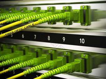 关闭光学纤维视贴线内部网络基础设施模糊效果与焦点一个电缆网络基础设施纤维光学连接