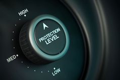 保护水平按钮与低媒介和高职位按钮定位的最高位置黑色的和蓝色的背景模糊效果保护水平