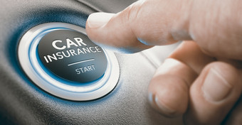 手指紧迫的推按钮在哪里写的文本车保险开始概念被保险人人复合图像之间的手摄影和背景开始新车保险政策