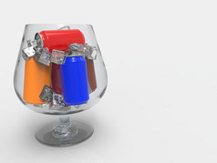 呈现新鲜的冷饮料软饮料罐与冰幼崽空大白兰地玻璃白色复制空间背景
