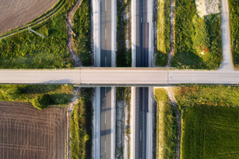 空中视图农村高速公路十字路口高质量照片空中视图农村高速公路十字路口