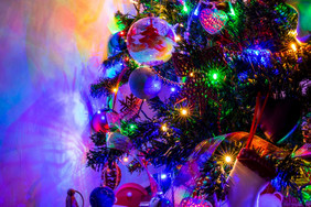 圣诞节装饰圣诞节树与圣诞节灯