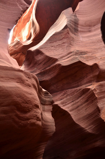 令人惊异的红色的岩石墙羚羊槽峡谷亚利桑那州