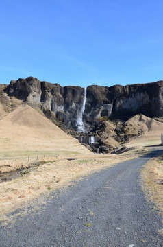 漂亮的景观维克冰岛与瀑布