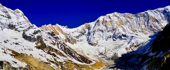安纳普尔纳峰安纳普尔纳峰范围长途跋涉安纳普尔纳峰基地营安纳普尔纳峰保护区域喜马拉雅山脉尼泊尔