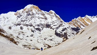安纳普尔纳峰南安纳普尔纳峰范围长途跋涉安纳普尔纳峰基地营安纳普尔纳峰保护区域喜马拉雅山脉山范围尼泊尔亚洲