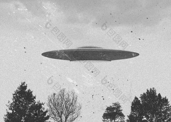 呈现飞行飞碟UFO古董风格