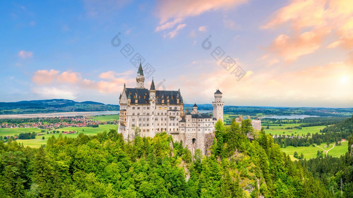 举世闻名的新天鹅堡城堡西南巴伐利亚德国夏天
