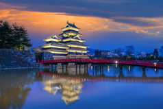 松本城堡日本《暮光之城》