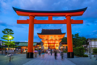 伏见inari神社《暮光之城》《京都议定书》日本