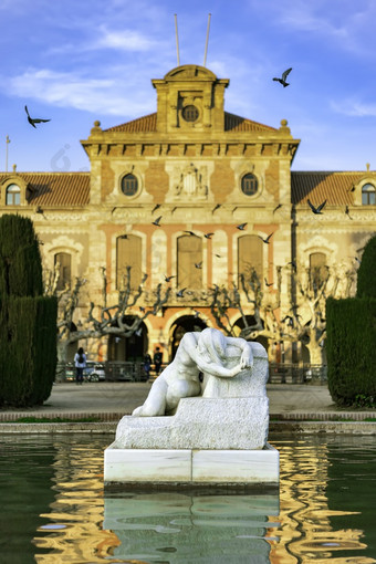 <strong>雕塑</strong>女人的池前面议会加泰罗尼亚公园休达德亚巴塞罗那<strong>雕塑</strong>女人的池前面议会加泰罗尼亚公园休达德亚巴塞罗那