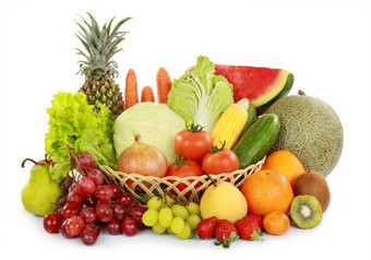 集新鲜的水果和蔬菜与篮子孤立的白色背景新鲜的水果和蔬菜
