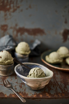 自制的绿色茶火柴冰奶油自制的绿色茶冰奶油