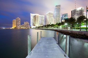 天际线城市市中心和brickell温泉关键迈阿密佛罗里达美国