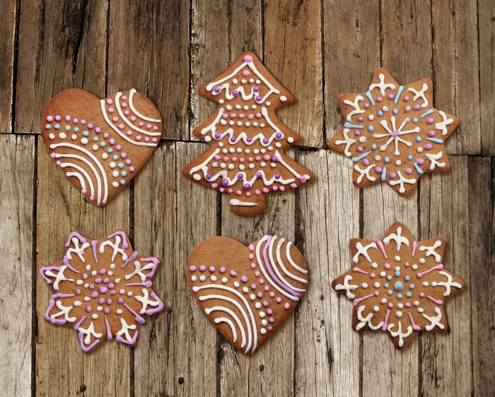 装饰圣诞节gingerbreads老粗糙的木板材背景老板材木板路