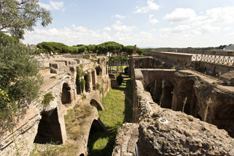 著名的罗马圆形大剧场竞技场也已知的的弗拉圆形剧场