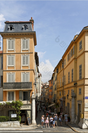 老街的南部法国中世纪的小镇格拉斯法国格拉斯著名的为它的香水行业的城市是成立的世纪