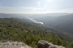 视图从的佩德拉贝拉的观点米高度的peneda-geres国家公园terras银行地区葡萄牙