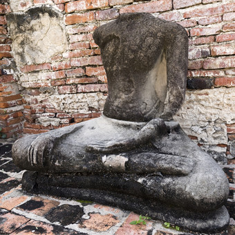 细节无头佛什么Mahathat寺庙的伟大的遗迹佛教寺庙大城府泰国