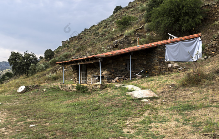 视图房子建传统的当地的体系结构哪一个今天小屋的低水平安全这世界遗产网站史前岩石雕刻的coa谷葡萄牙