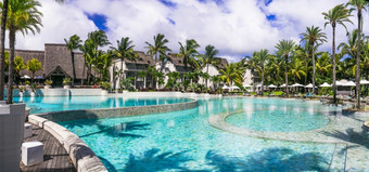 奢侈品明星度假<strong>胜地</strong>领土与游泳池和酒店房间勒克斯。贝尔海度假<strong>胜地</strong>毛里求斯岛沿海路漂亮海