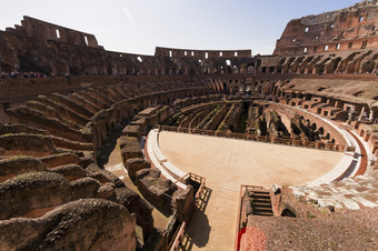 的观点的古老的罗马竞技场的<strong>最大</strong>圆形剧场过建而且被认为是一个的<strong>最大</strong>的作品体系结构而且工程