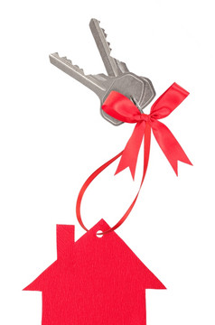 红色的纸房子与键而且弓