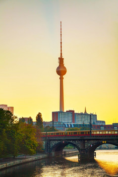 柏林德国城市景观早期的早....