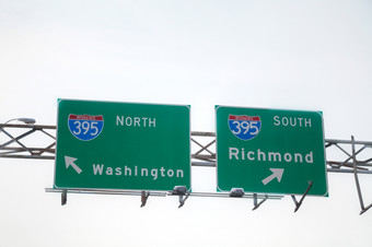 方向华盛顿和里士满标志的号州际公路<strong>高速公路</strong>
