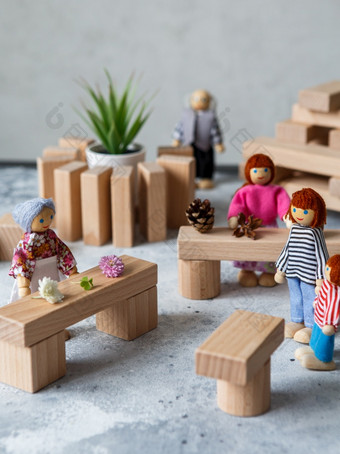 木玩具建设与生态木块制造从可持续发展的木材木元素为孩子们精神发展和教育蒙特梭利玩具