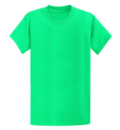 绿色t恤孤立的白色背景绿色t恤孤立的