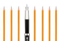 铅笔和笔孤立的白色背景铅笔和笔