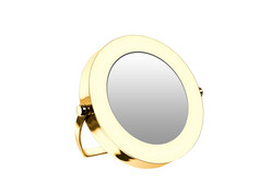 金化妆品镜子孤立的白色背景金化妆品镜子