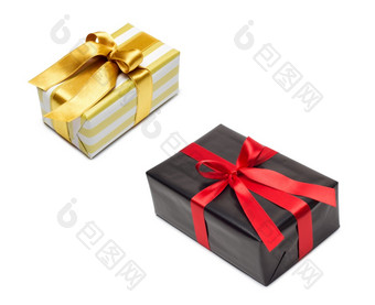 礼物盒子黄金二人组语气与金缎丝带和弓孤立的在白色背景礼物盒子黄金二人组语气与金缎丝带