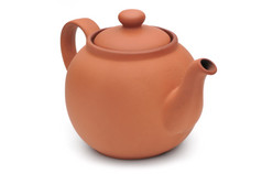 陶瓷茶壶白色背景