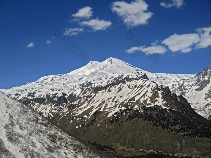 Elbrus双胞胎山峰