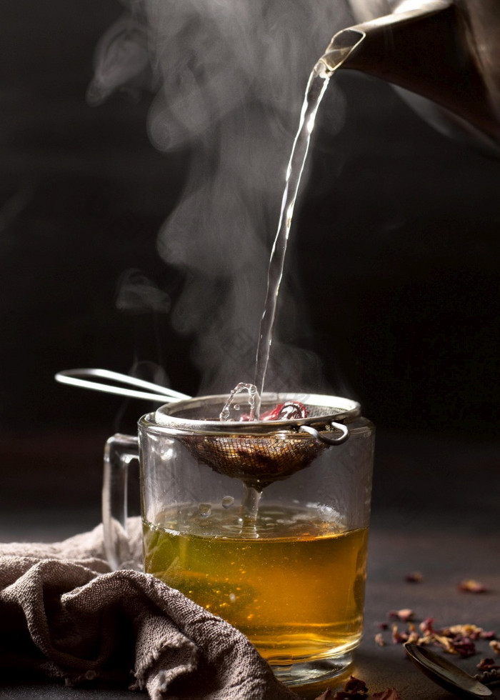 茶冬天喝热水决议和高质量美丽的照片茶冬天喝热水高质量和决议美丽的照片概念