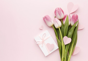 郁金香花束礼物决议和高质量美丽的照片郁金香花束礼物高质量美丽的照片概念