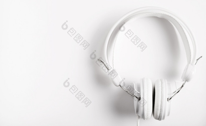 现代白色耳机音乐美丽的照片现代白色耳机音乐