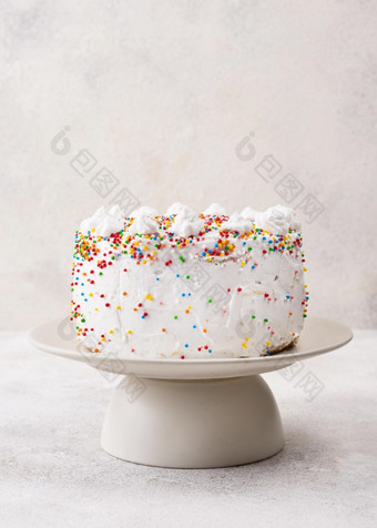 美味的生日蛋糕与洒高决议照片美味的生日蛋糕与洒高质量照片