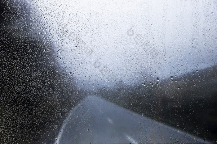 雨效果自然背景高决议照片雨效果自然背景高质量照片