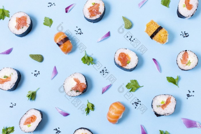 美味的寿司卷表格高决议照片美味的寿司卷表格高质量照片