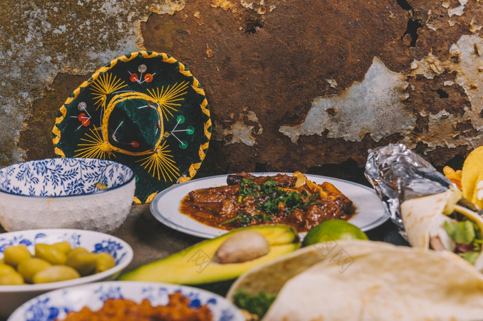 不同的美味的墨西哥菜生锈的背景与墨西哥他高决议照片不同的美味的墨西哥菜生锈的背景与墨西哥他高质量照片