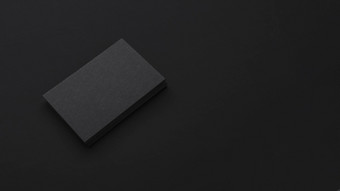 极简主义优雅的桩黑色的业务卡片