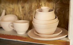 各种各样的碗陶器概念
