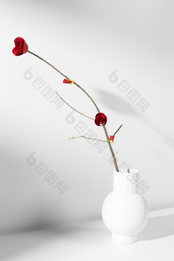 新一年中国人红色的花花瓶