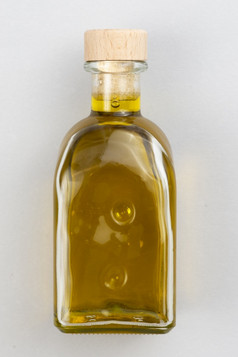 自然橄榄石油瓶表格