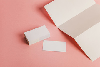 表折叠纸堆栈业务卡片