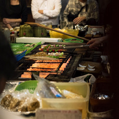 传统的日本食物法院